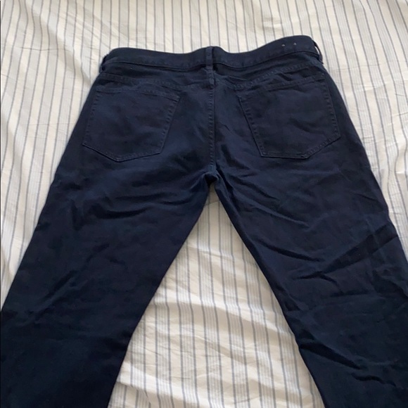 (Worn) Navy Blue J.Crew Jeans 34W x 32L Sutton cut - Picture 2 of 3